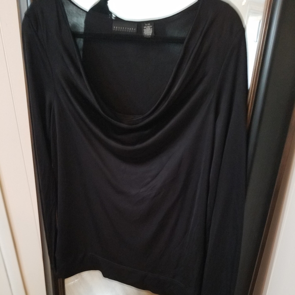 Apostrophe Black Top - Picture 2 of 4